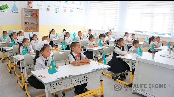 🏫 100 мыңға жуық оқушы жаңадан бой көтерген Келешек мектептеріне қабылданды